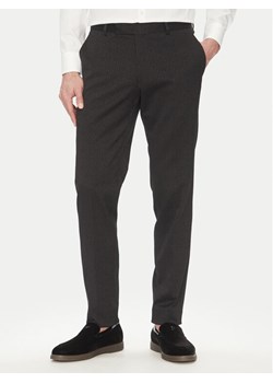 KARL LAGERFELD Chinosy 255002 552042 Czarny Slim Fit ze sklepu MODIVO w kategorii Spodnie męskie - zdjęcie 182650280