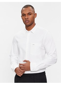 Calvin Klein Koszula K10K110858 Biały Slim Fit ze sklepu MODIVO w kategorii Koszule męskie - zdjęcie 182650381