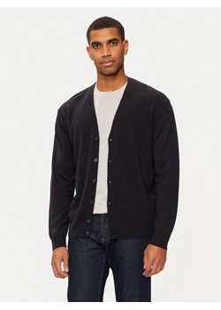 United Colors Of Benetton Kardigan 1002U601B Czarny Regular Fit ze sklepu MODIVO w kategorii Swetry męskie - zdjęcie 182650564