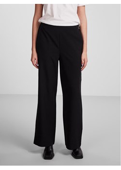 Pieces Spodnie materiałowe Bossy 17140744 Czarny Loose Fit ze sklepu MODIVO w kategorii Spodnie damskie - zdjęcie 182653051