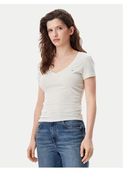 Tommy Jeans T-Shirt DW0DW20458 Beżowy Slim Fit ze sklepu MODIVO w kategorii Bluzki damskie - zdjęcie 182654630