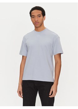 Calvin Klein T-Shirt Nano Logo K10K112487 Niebieski Regular Fit ze sklepu MODIVO w kategorii T-shirty męskie - zdjęcie 182654702