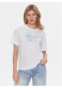 Guess T-Shirt W4RI49 K6XN4 Biały Regular Fit ze sklepu MODIVO w kategorii Bluzki damskie - zdjęcie 182656493
