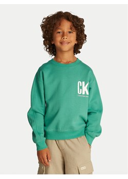 Calvin Klein Jeans Bluza Summer IB0IB02462 Zielony Regular Fit ze sklepu MODIVO w kategorii Bluzy chłopięce - zdjęcie 182656550