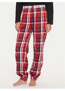 Tommy Hilfiger Spodnie piżamowe UW0UW05634 Czerwony Regular Fit ze sklepu MODIVO w kategorii Piżamy damskie - zdjęcie 182656833