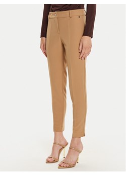 Maryley Spodnie materiałowe 24IB52Z/M19/43ER Brązowy Regular Fit ze sklepu MODIVO w kategorii Spodnie damskie - zdjęcie 182657844