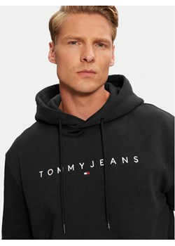 Tommy Jeans Bluza DM0DM20746 Czarny Regular Fit ze sklepu MODIVO w kategorii Bluzy męskie - zdjęcie 182658473