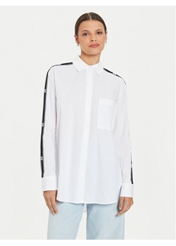 Hugo Koszula Elodina 50530260 Biały Oversize ze sklepu MODIVO w kategorii Koszule damskie - zdjęcie 182659134
