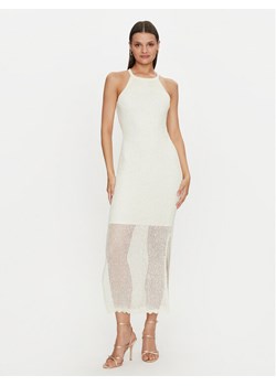 Guess Sukienka letnia W4YK50 Z37G0 Écru Regular Fit ze sklepu MODIVO w kategorii Sukienki - zdjęcie 182659812