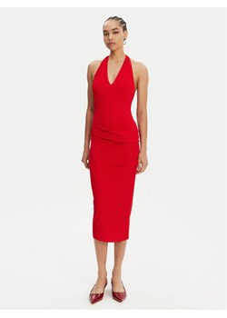 JACQUEMUS Sukienka koktajlowa 25E251DR232-1026 Czerwony Regular Fit ze sklepu MODIVO w kategorii Sukienki - zdjęcie 182660111