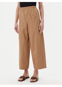 Weekend Max Mara Spodnie materiałowe Milva 2515131092 Brązowy Relaxed Fit ze sklepu MODIVO w kategorii Spodnie damskie - zdjęcie 182661383