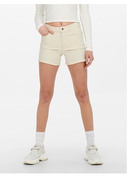 ONLY Szorty jeansowe 15196303 Écru Regular Fit ze sklepu MODIVO w kategorii Szorty - zdjęcie 182662111