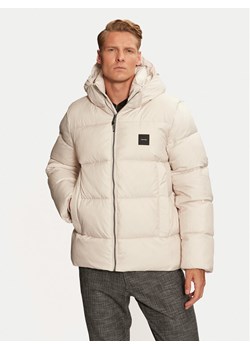 Calvin Klein Kurtka zimowa K10K113476 Beżowy Regular Fit ze sklepu MODIVO w kategorii Kurtki męskie - zdjęcie 182662314