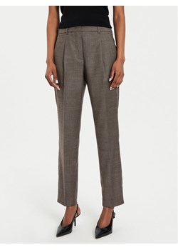 Weekend Max Mara Spodnie materiałowe Caldaia 2425136132 Brązowy Slim Fit - id: 0000304199639 - marki Max Mara - 182663124 Weekend Max Mara Spodnie materiałowe Caldaia 2425136132 Brązowy Slim Fit ze sklepu MODIVO w kategorii Spodnie damskie - zdjęcie 182663124