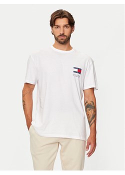 Tommy Jeans T-Shirt Fun Novelty DM0DM19686 Biały Regular Fit ze sklepu MODIVO w kategorii T-shirty męskie - zdjęcie 182663903