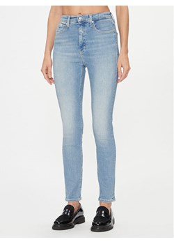 Calvin Klein Jeans Jeansy J20J222142 Niebieski Skinny Fit ze sklepu MODIVO w kategorii Jeansy damskie - zdjęcie 182664344