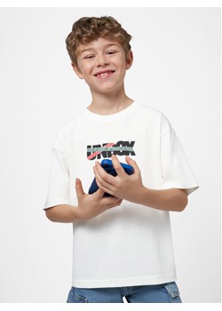Mayoral T-Shirt 6042 Biały Regular Fit ze sklepu MODIVO w kategorii T-shirty chłopięce - zdjęcie 182664354