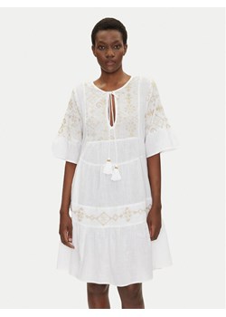 Iconique Sukienka letnia IC25-018 Biały Relaxed Fit ze sklepu MODIVO w kategorii Sukienki - zdjęcie 182664501