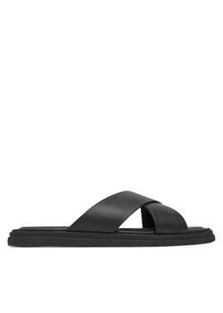 Calvin Klein Klapki Criss Cross Sandal HM0HM01737 Czarny ze sklepu MODIVO w kategorii Klapki męskie - zdjęcie 182664550
