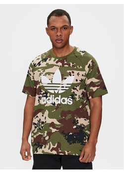 adidas T-Shirt Camo IS0215 Zielony Regular Fit ze sklepu MODIVO w kategorii T-shirty męskie - zdjęcie 182665070