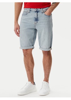 Calvin Klein Jeans Szorty jeansowe J30J327193 Niebieski Slim Fit ze sklepu MODIVO w kategorii Spodenki męskie - zdjęcie 182665850