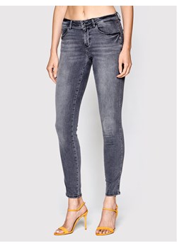 Guess Jeansy W2YAJ2 D4PZ2 Szary Skinny Fit - id: 0000300770641 - marki Guess - 182666720 Guess Jeansy W2YAJ2 D4PZ2 Szary Skinny Fit ze sklepu MODIVO w kategorii Jeansy damskie - zdjęcie 182666720