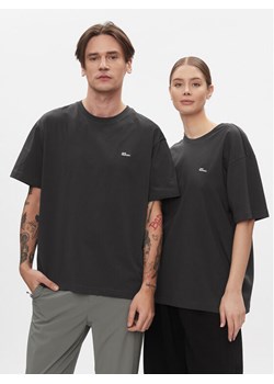 Jack Wolfskin T-Shirt Eschenheimer T 1809092 Czarny Regular Fit ze sklepu MODIVO w kategorii Bluzki damskie - zdjęcie 182667330