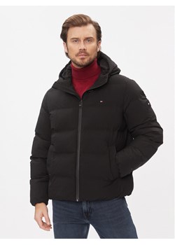 Tommy Hilfiger Kurtka zimowa MW0MW33958 Czarny Regular Fit ze sklepu MODIVO w kategorii Kurtki męskie - zdjęcie 182667772