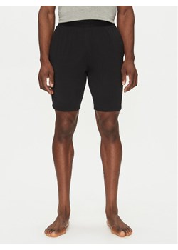 Calvin Klein Underwear Szorty piżamowe LV00NM2824 Czarny Regular Fit ze sklepu MODIVO w kategorii Piżamy męskie - zdjęcie 182667904