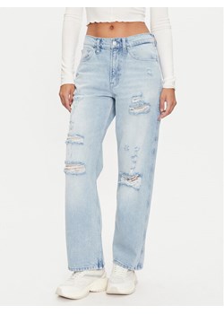Tommy Jeans Jeansy Betsy DW0DW19618 Niebieski Straight Fit ze sklepu MODIVO w kategorii Jeansy damskie - zdjęcie 182668021