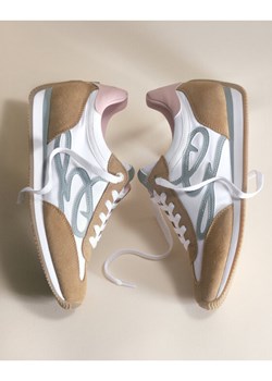 Guess Sneakersy FLPSKR SUE12 Różowy ze sklepu MODIVO w kategorii Buty sportowe damskie - zdjęcie 182668113