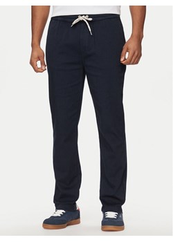 Pepe Jeans Spodnie dresowe Gymdigo Pull On Pant PM211692 Granatowy Regular Fit ze sklepu MODIVO w kategorii Spodnie męskie - zdjęcie 182669501