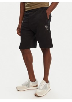 Guess Szorty sportowe M5GD10 KCN01 Czarny Regular Fit ze sklepu MODIVO w kategorii Spodenki męskie - zdjęcie 182669604