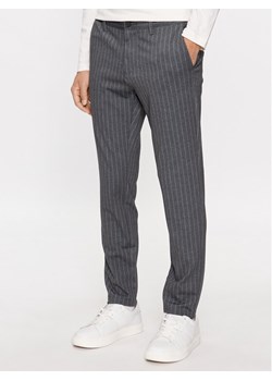 Only & Sons Chinosy 22024048 Szary Tapered Fit ze sklepu MODIVO w kategorii Spodnie męskie - zdjęcie 182669663