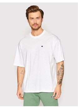 Champion T-Shirt Small C Logo 216548 Biały Muscle Fit ze sklepu MODIVO w kategorii T-shirty męskie - zdjęcie 182669690