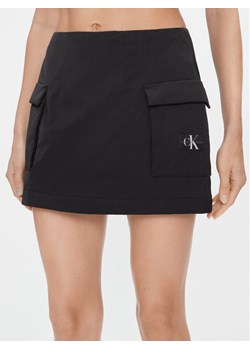 Calvin Klein Jeans Spódnica mini Light Padded Cargo Skirt J20J222620 Czarny Regular Fit ze sklepu MODIVO w kategorii Spódnice - zdjęcie 182669790