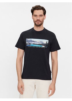 Napapijri T-Shirt S-Canada NP0A4HQM Czarny Regular Fit ze sklepu MODIVO w kategorii T-shirty męskie - zdjęcie 182671110