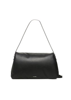 Calvin Klein Torebka Puffed Shoulder Bag K60K611020 Czarny ze sklepu MODIVO w kategorii Listonoszki - zdjęcie 182671910