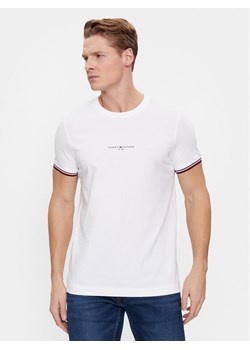 Tommy Hilfiger T-Shirt Logo MW0MW32584 Biały Regular Fit ze sklepu MODIVO w kategorii T-shirty męskie - zdjęcie 182672020