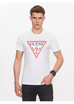 Guess T-Shirt M2YI71 I3Z14 Biały Slim Fit ze sklepu MODIVO w kategorii T-shirty męskie - zdjęcie 182672050