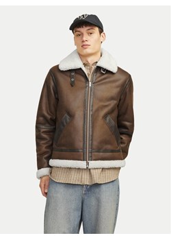 Jack&Jones Kurtka z imitacji skóry Cole Aviator 12261819 Brązowy Regular Fit - id: 0000304516788 - marki Jack & Jones - 182672174 Jack&Jones Kurtka z imitacji skóry Cole Aviator 12261819 Brązowy Regular Fit ze sklepu MODIVO w kategorii Kurtki męskie - zdjęcie 182672174