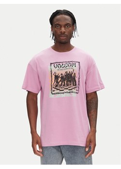 Volcom T-Shirt Filip Rygalski A4312506 Różowy Loose Fit ze sklepu MODIVO w kategorii T-shirty męskie - zdjęcie 182672764
