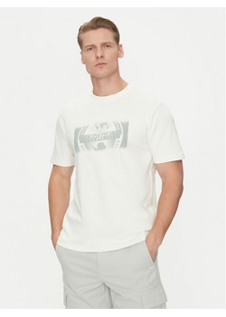 Napapijri T-Shirt S-Vanni NP0A4IEA Biały Regular Fit ze sklepu MODIVO w kategorii T-shirty męskie - zdjęcie 182673071