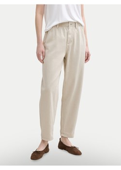 Tom Tailor Denim Jeansy 1045968 Beżowy Relaxed Fit ze sklepu MODIVO w kategorii Jeansy damskie - zdjęcie 182673844