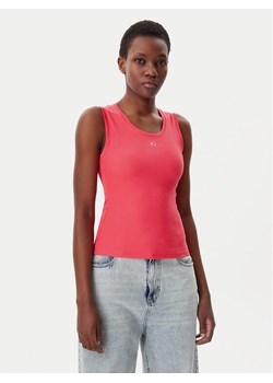 Tommy Jeans Top Essential DW0DW20673 Różowy Slim Fit ze sklepu MODIVO w kategorii Bluzki damskie - zdjęcie 182673850