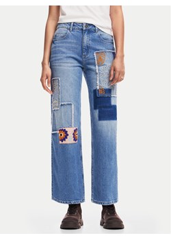 Desigual Jeansy Mila 24WWDD97 Niebieski Straight Fit ze sklepu MODIVO w kategorii Jeansy damskie - zdjęcie 182674004