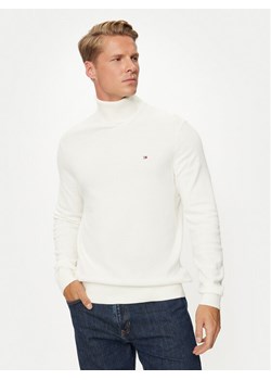 Tommy Hilfiger Golf MW0MW28048 Biały Regular Fit ze sklepu MODIVO w kategorii Swetry męskie - zdjęcie 182674083