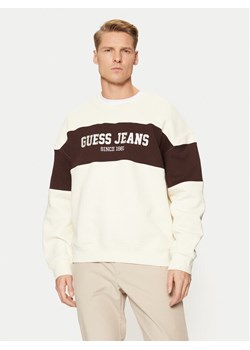 Guess Jeans Bluza M4BQ39 K9V31 Beżowy Classic Fit ze sklepu MODIVO w kategorii Bluzy męskie - zdjęcie 182674730