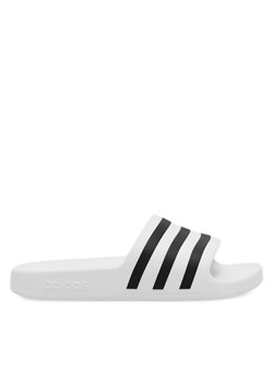 adidas Klapki ADILETTE AQUA F35539 Biały ze sklepu MODIVO w kategorii Klapki męskie - zdjęcie 182674760
