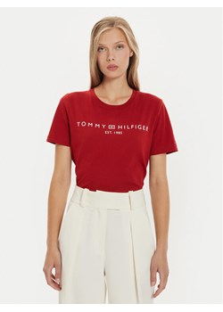 Tommy Hilfiger T-Shirt Logo WW0WW40276 Czerwony Regular Fit ze sklepu MODIVO w kategorii Bluzki damskie - zdjęcie 182675063